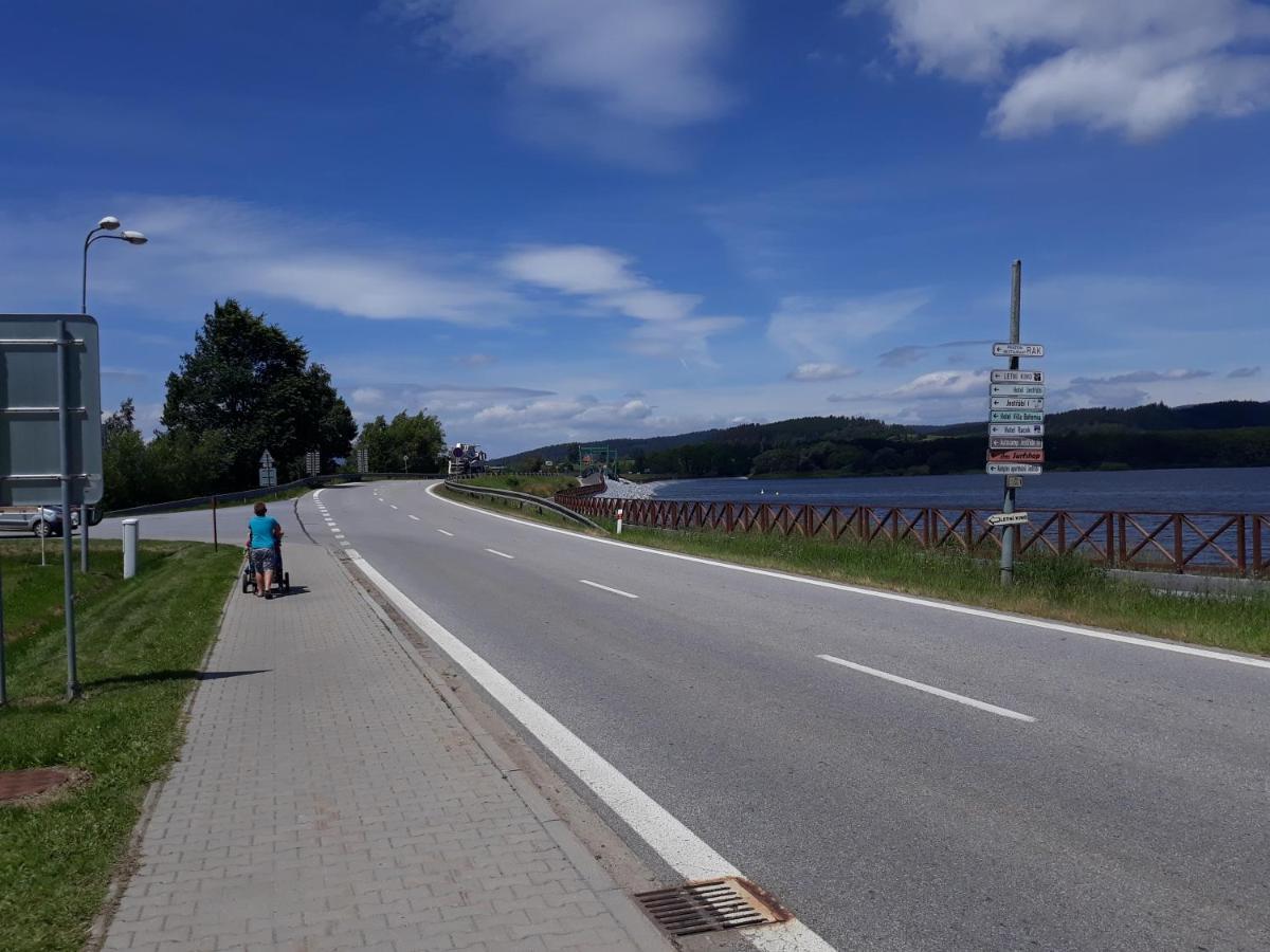 Apartman U Vrbu Černá v Pošumaví Buitenkant foto